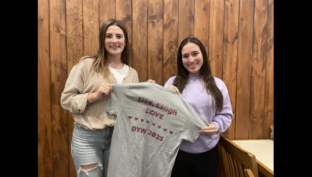 Photo by Megan Galbreath Winamac seniors Emily Weaver and JeeAnne Peterson are excited to compete in the Distinguished Young Women local program on Sunday, Nov. 24.