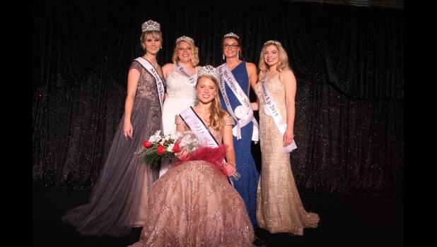 Jillian Brumm was crowned the 2019 Miss Pulaski County Sunday evening. 2018 Miss Pulaski County Rachel Ploss congratulated her and the court of first runner-up Danni-Jo Rausch, second runner-up, Miss Congeniality and the People’s Choice Allison Keller and third runner-up Maddison Budka.